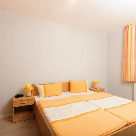 Maisonetten Apartment *